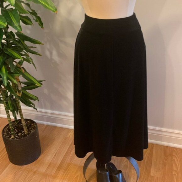 Jones New York Navy Blue Flare Velvet-Like Skirt - Picture 1 of 6